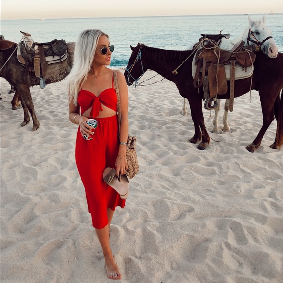 Forever 21 Dresses & Skirts - Red front tie midi dress